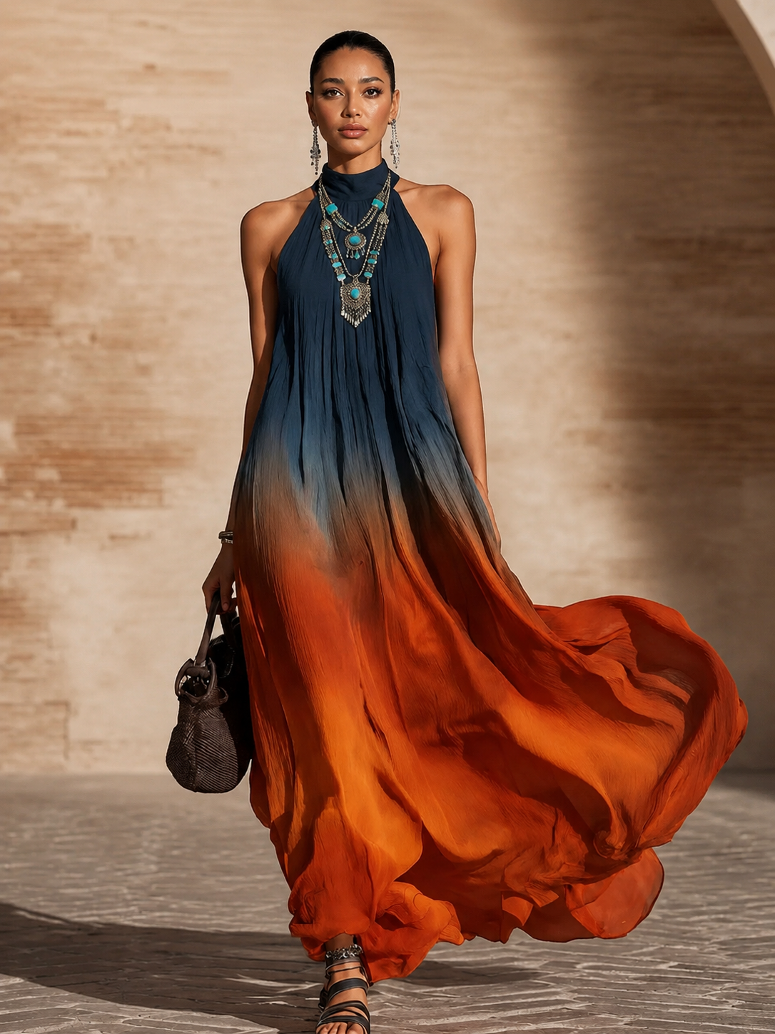 Sienna Éclipse| Vestido largo con cuello halter y escote en V degradado